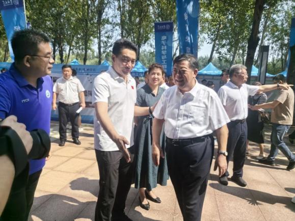 b30bab61945efa15830d46448c02e010 b30bab61945efa15830d46448c02e010